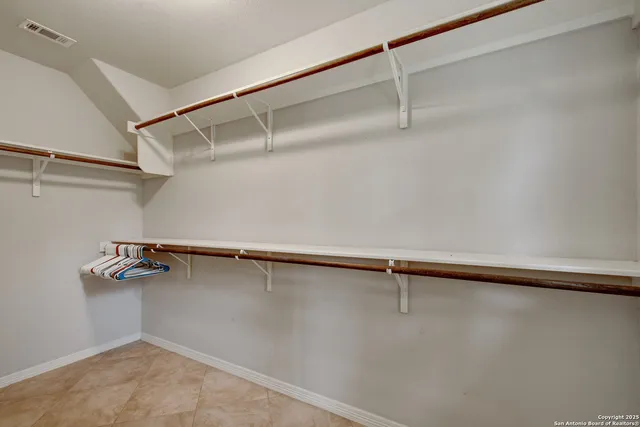 $340,000 | 1010 Persimmon Pass, Fischer, TX 78623