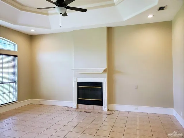 $1,950 | 504 East Wisteria Avenue, McAllen, TX 78504