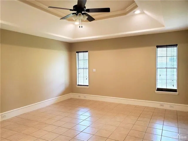 $1,950 | 504 East Wisteria Avenue, McAllen, TX 78504
