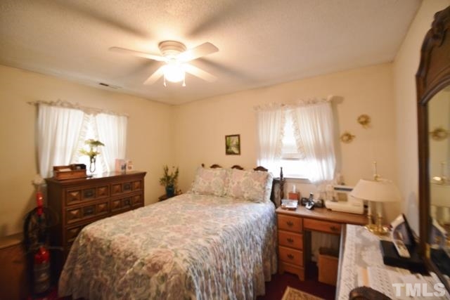 4363 Mebane Oaks Road Mebane, NC 27302 - Photo 12 of 21 Gallery Image 12