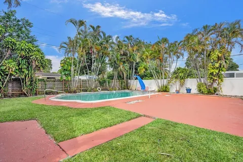 $579,000 | 810 Southwest 26th Court, Fort Lauderdale, FL 33315