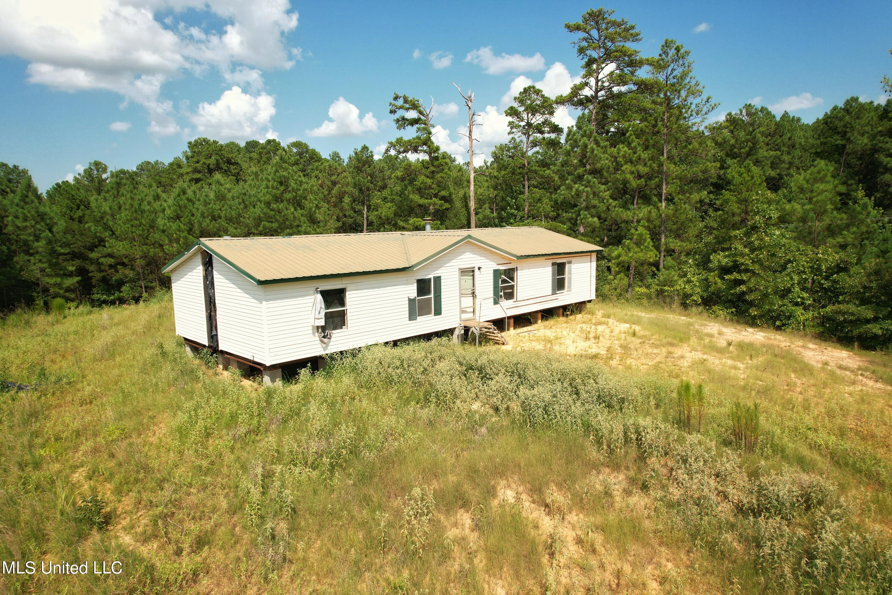 1832 Fort Hill Road Grenada, MS 38901 - Photo 33 of 41 DJI_0743 (3)