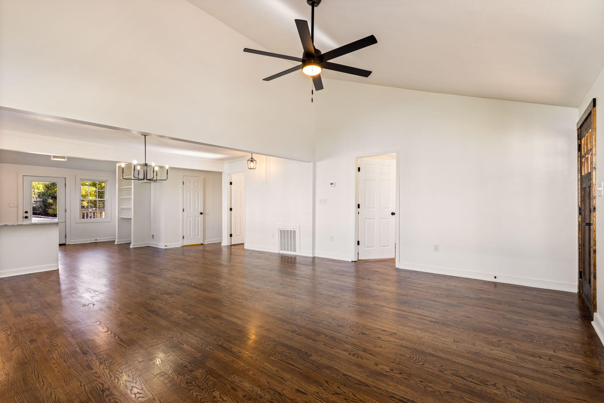 812 Russell Street Augusta, GA 30904 - Photo 13 of 53 13-web-or-mls-812 Russell Street-29