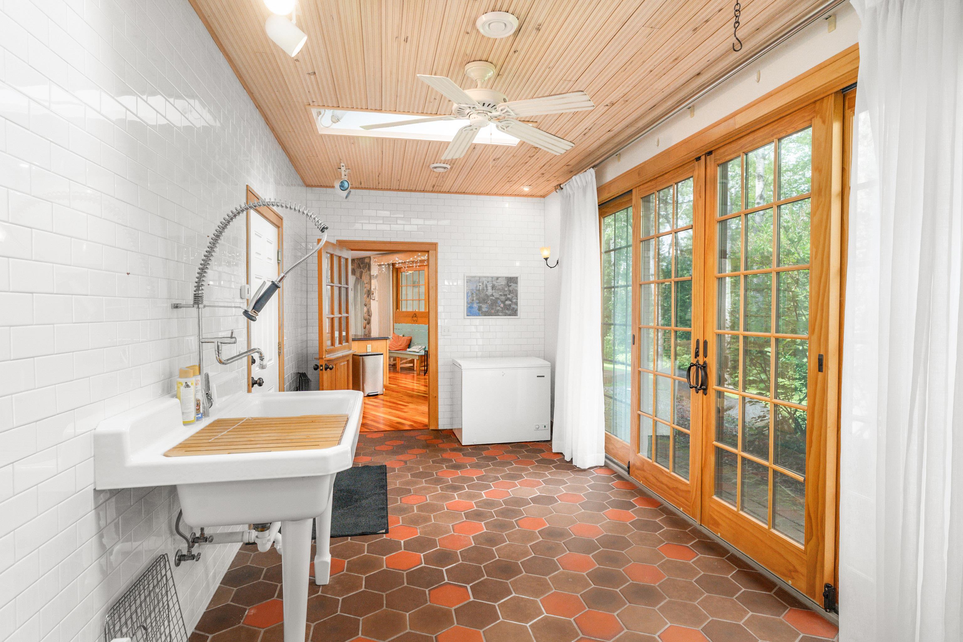 5616 McQuade Road Duluth, MN 55804 - Photo 50 of 85