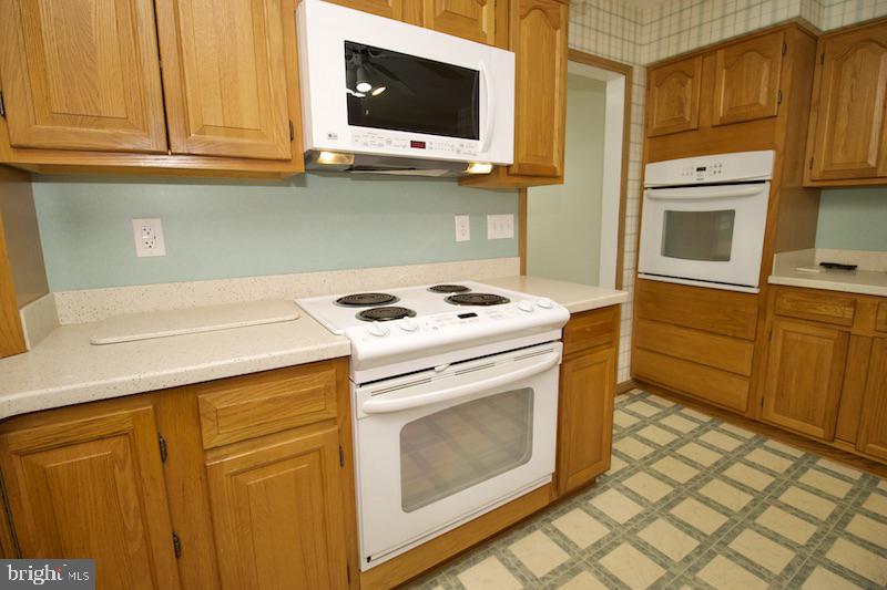 18 North Springview Drive Dover, DE 19901 - Photo 35 of 53