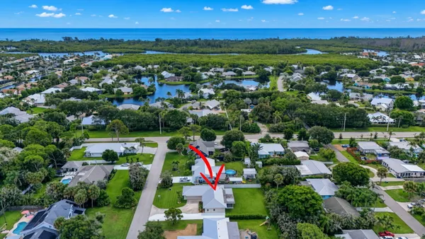 $4,300 | 8816 Southeast Alabama Place, Hobe Sound, FL 33455