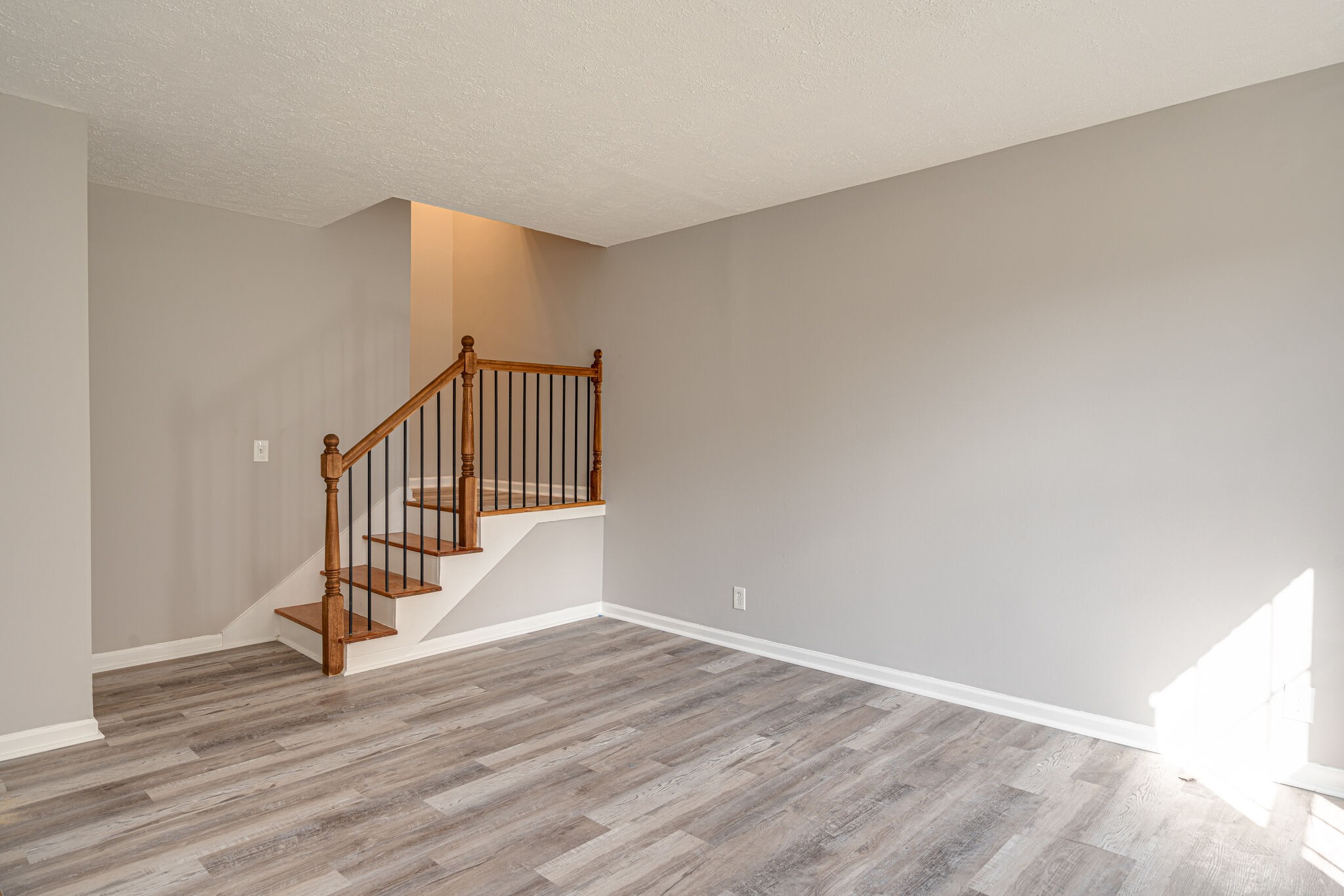 323 Forest Park Road, Unit 76 Madison, TN 37115 - Photo 8 of 15 a view of a hallway with staircase