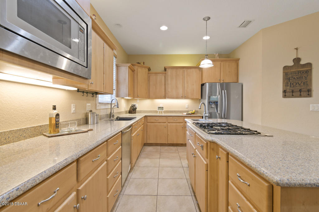 4575 Acorn Way Edgewater, FL 32141 - Photo 11 of 28 Kitchen 1B-3