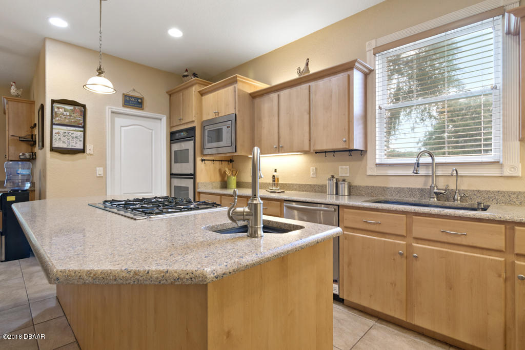 4575 Acorn Way Edgewater, FL 32141 - Photo 10 of 28 Kitchen 1C-3