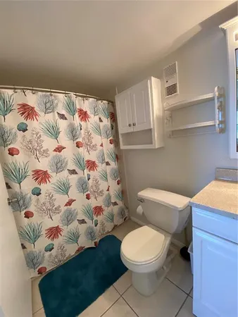 $2,500 | 8470 West Gulf Boulevard, Unit 304, Treasure Island, FL 33706