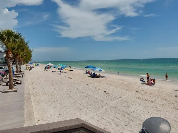 $2,500 | 8470 West Gulf Boulevard, Unit 304, Treasure Island, FL 33706
