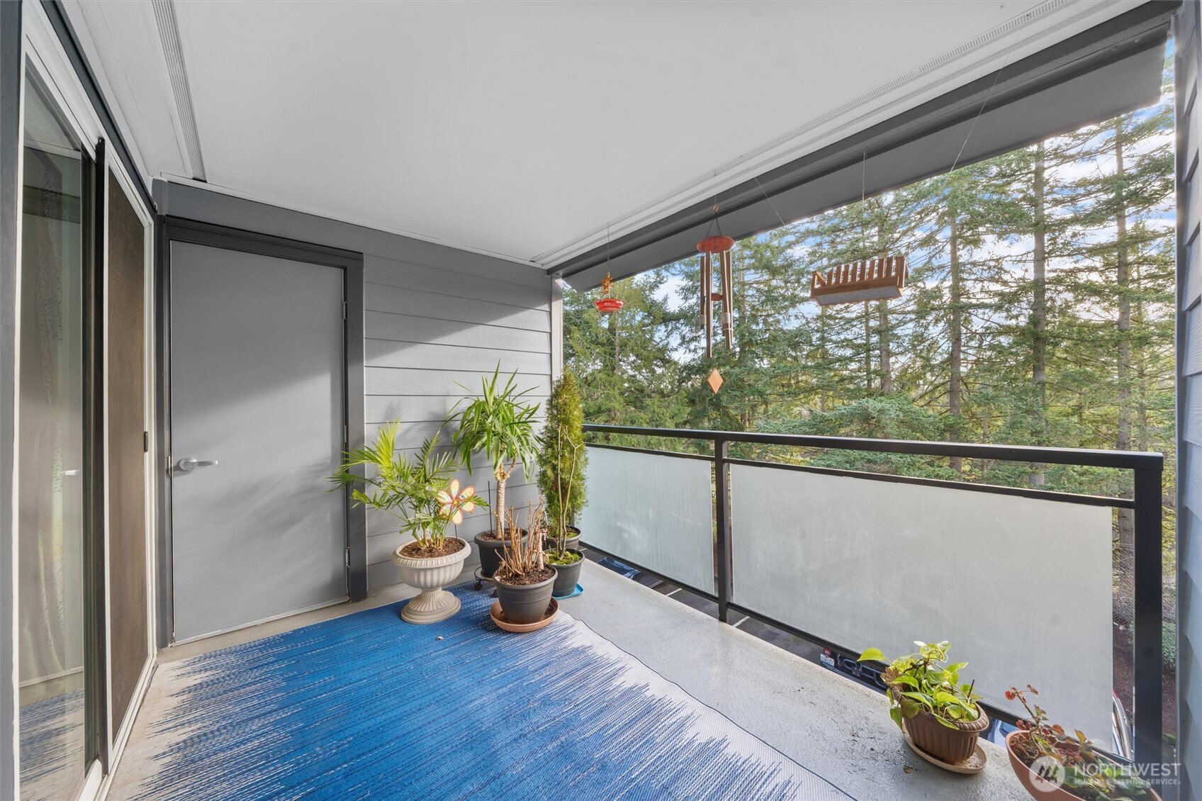 2515 Northeast 4th Street, Unit 522 Renton, WA 98056 - Photo 6 of 33 a view of an entryway with wooden floor