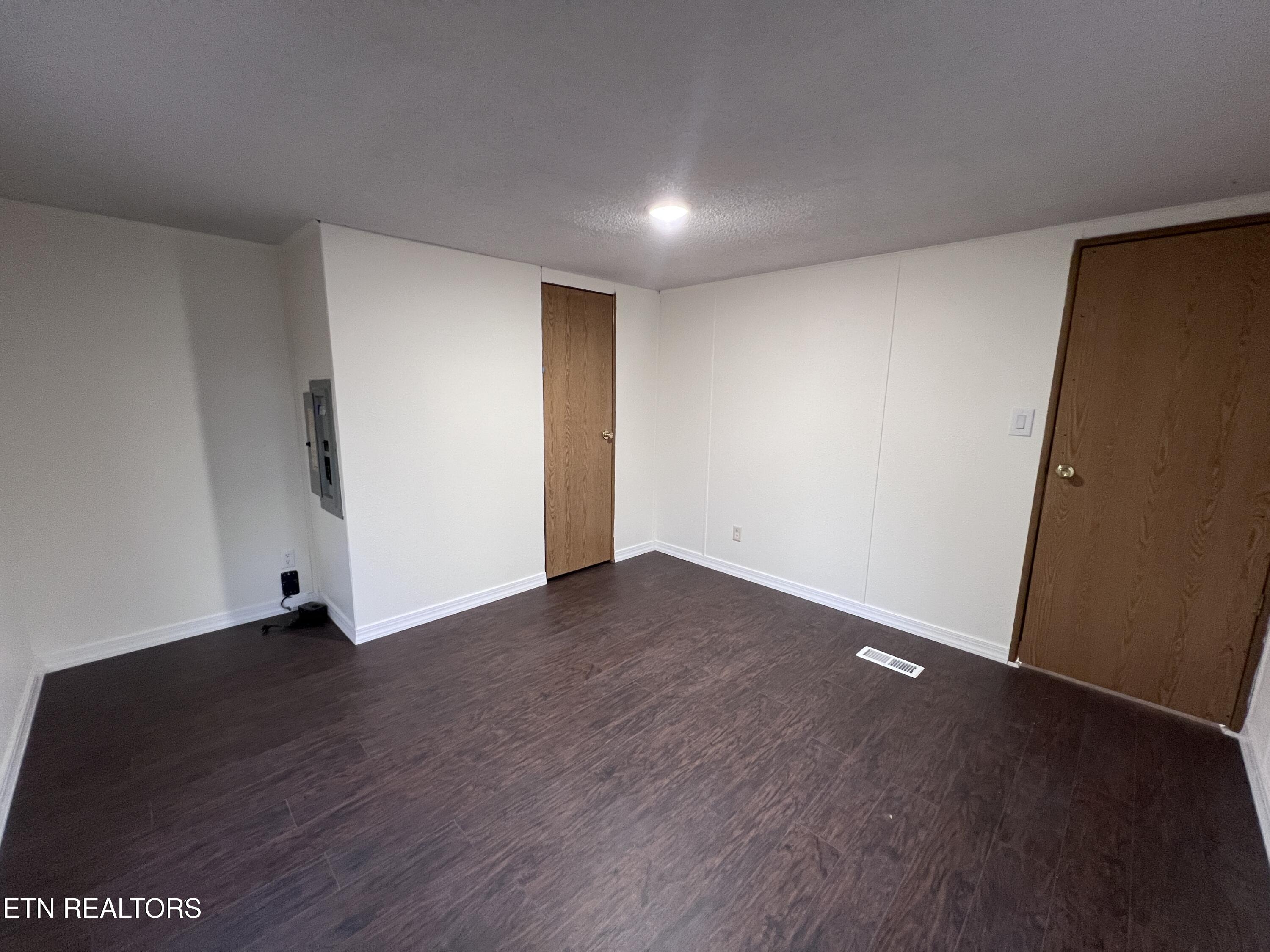 166 Maynard Avenue Jamestown, TN 38556 - Photo 12 of 22 IMG_6011