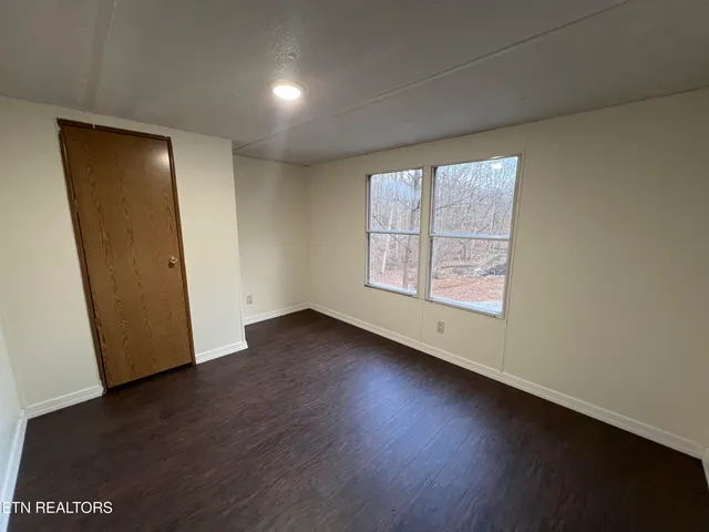 $89,900 | 166 Maynard Avenue, Jamestown, TN 38556