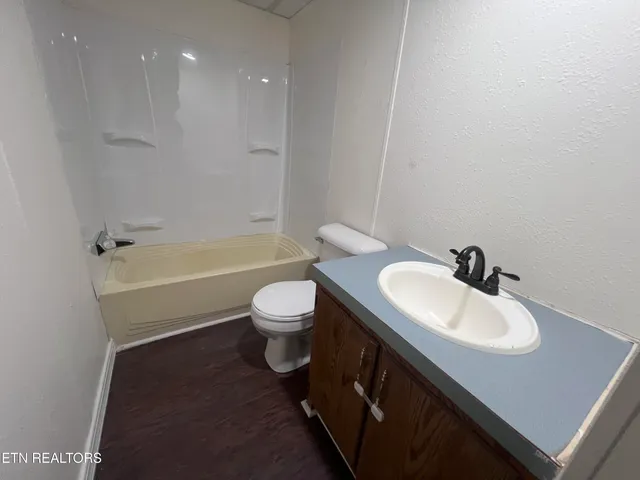 $89,900 | 166 Maynard Avenue, Jamestown, TN 38556