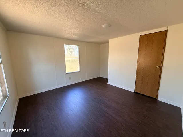 $89,900 | 166 Maynard Avenue, Jamestown, TN 38556