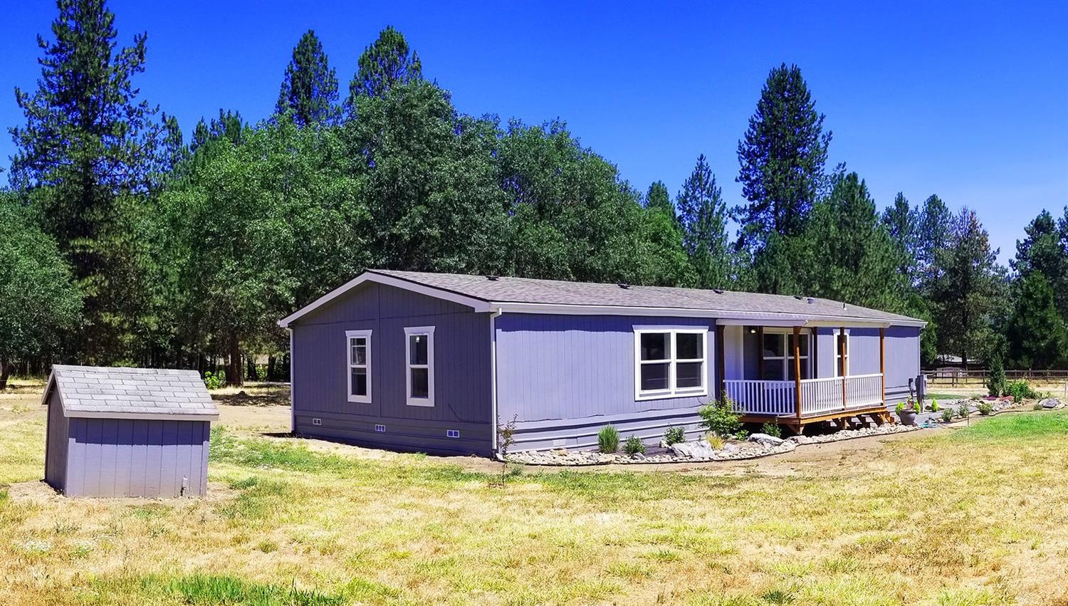 7761 Colonial Way Central Point, OR 97502 - Photo 2 of 23 Additional Photo