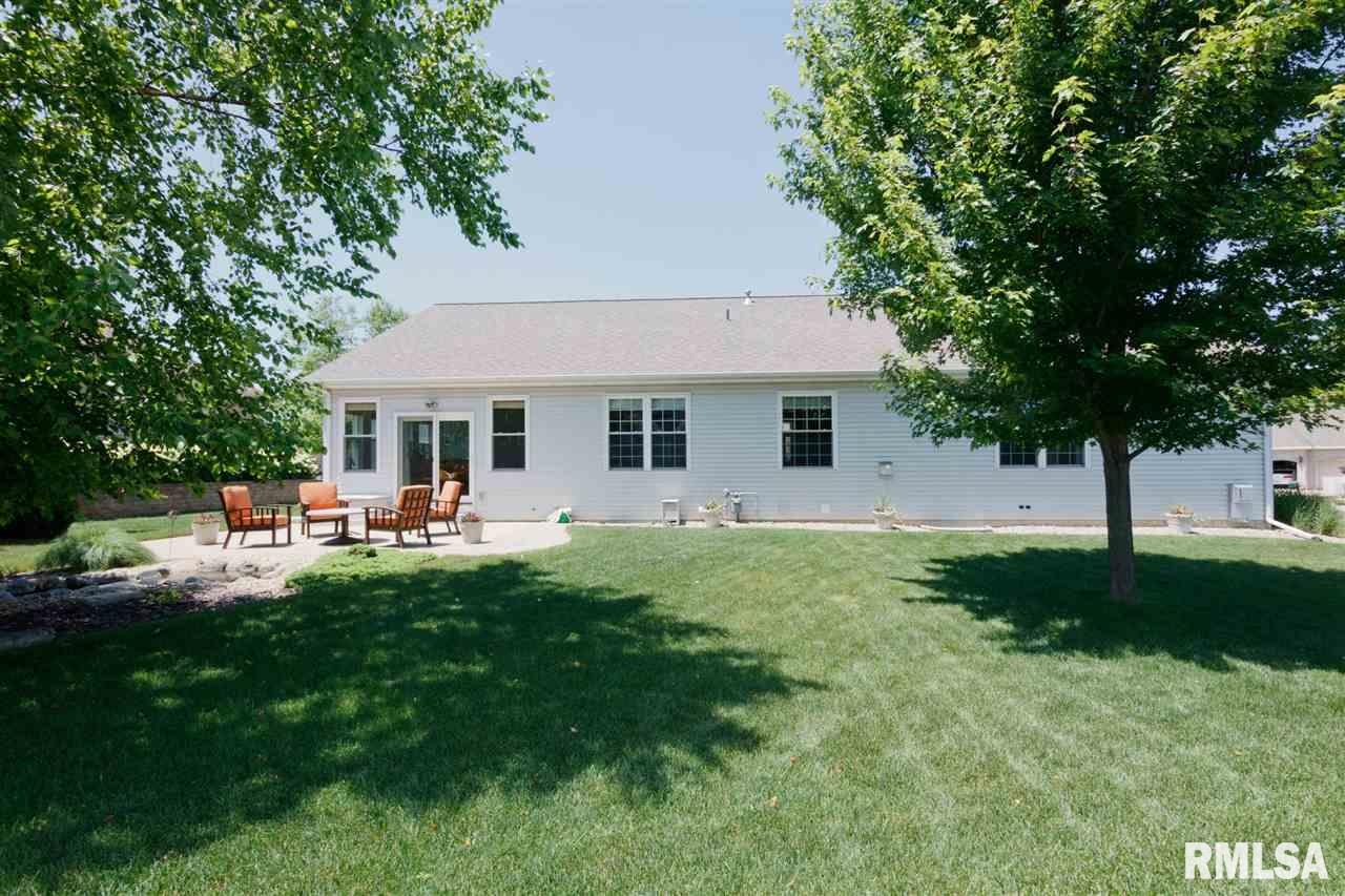1950 Chestnut Lane Washington, IL 61571 - Photo 4 of 36 Gallery Image 4
