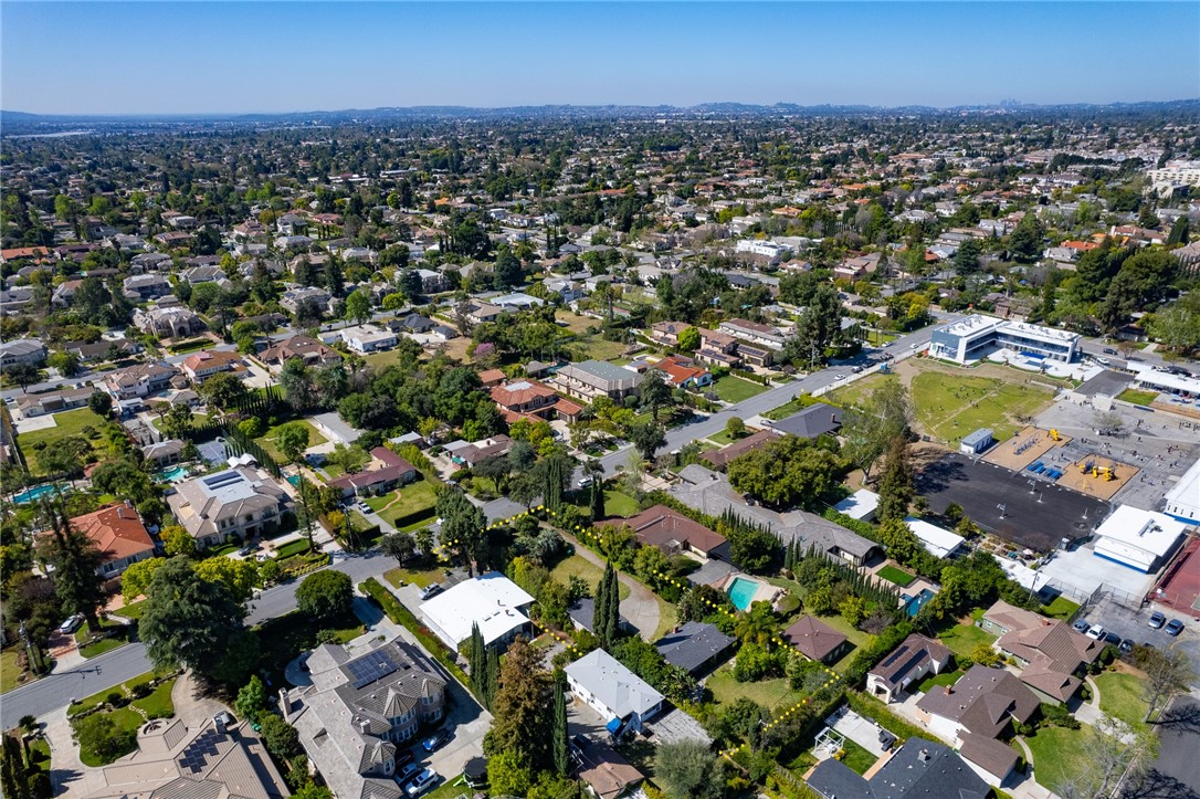 321 West Le Roy Avenue Arcadia, CA 91007 - Photo 35 of 38 an aerial view of a city