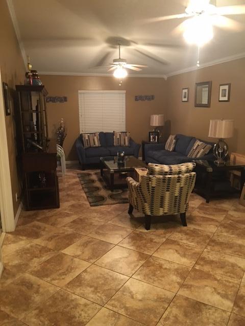 1053 Via Jardin Riviera Beach, FL 33418 - Photo 5 of 12 IMG_1053