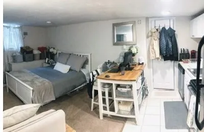 $2,000 | 506 East Broadway, Unit 19 5, Boston, MA 02127