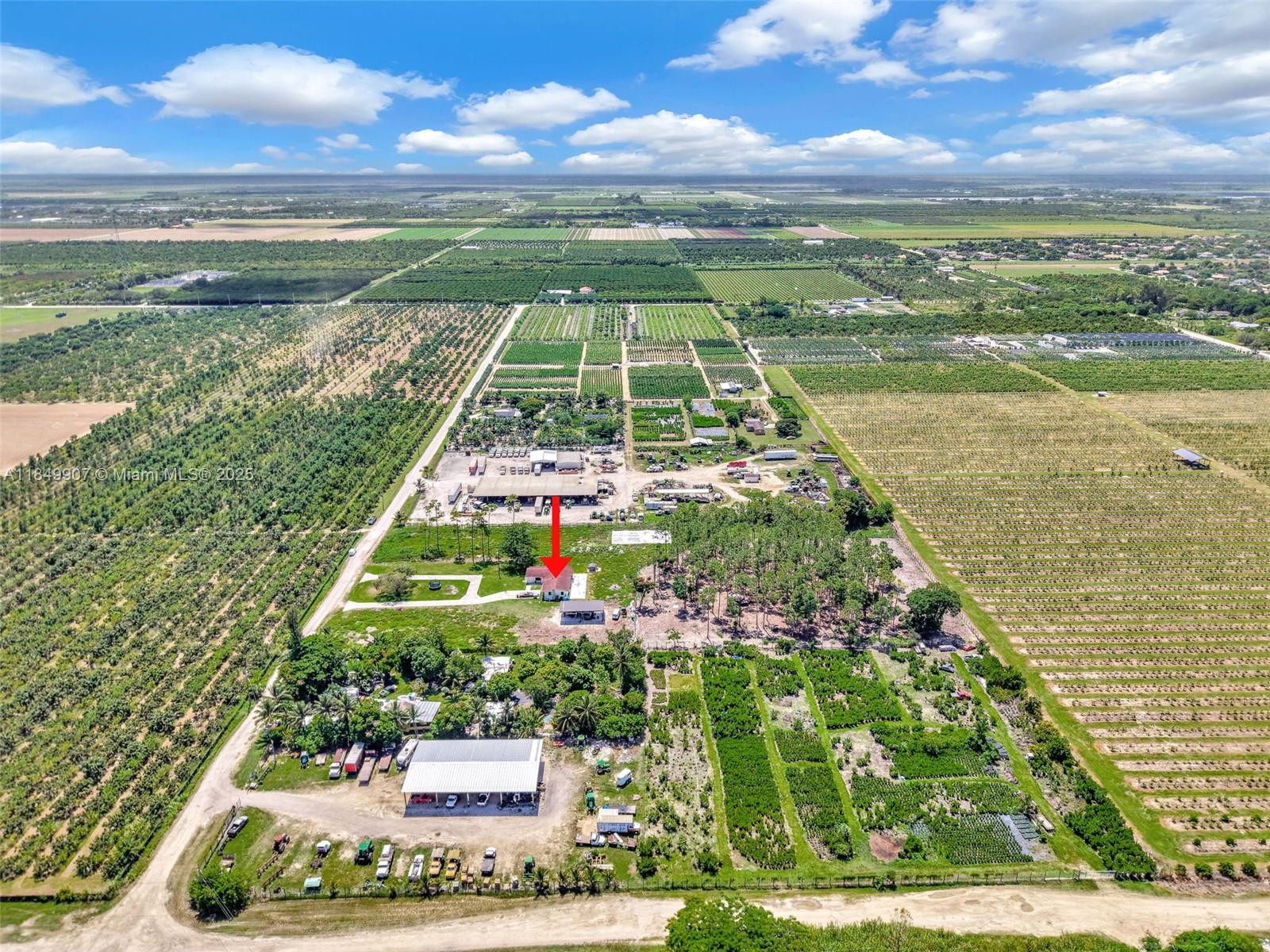 19777 Southwest 334th Street Homestead, FL 33034 - Photo 47 of 55 a view of an outdoor space