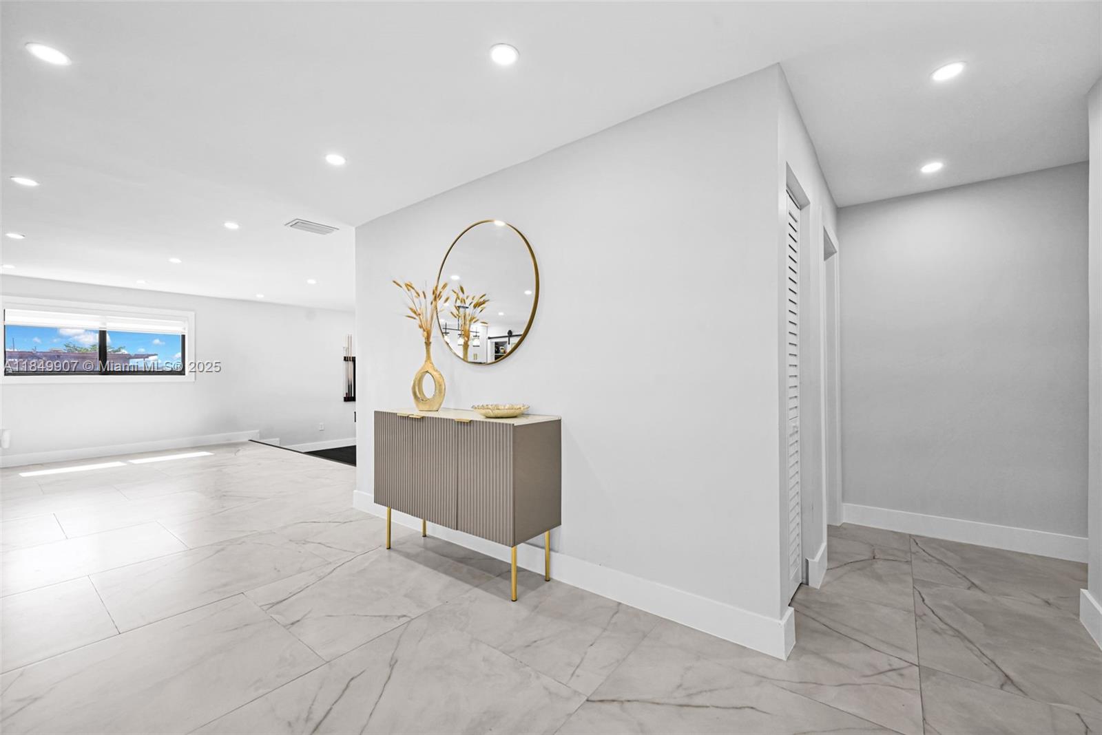 19777 Southwest 334th Street Homestead, FL 33034 - Photo 5 of 55