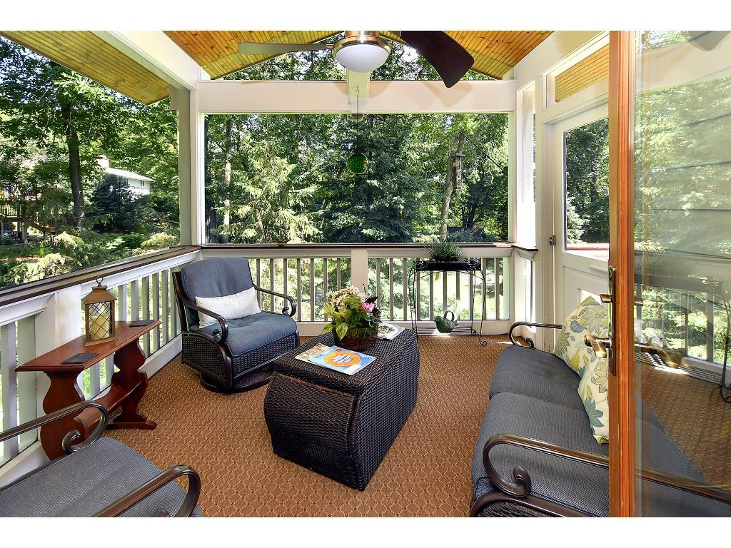 4833 Sparrow Road Minnetonka, MN 55345 - Photo 11 of 23 Gallery Image 11