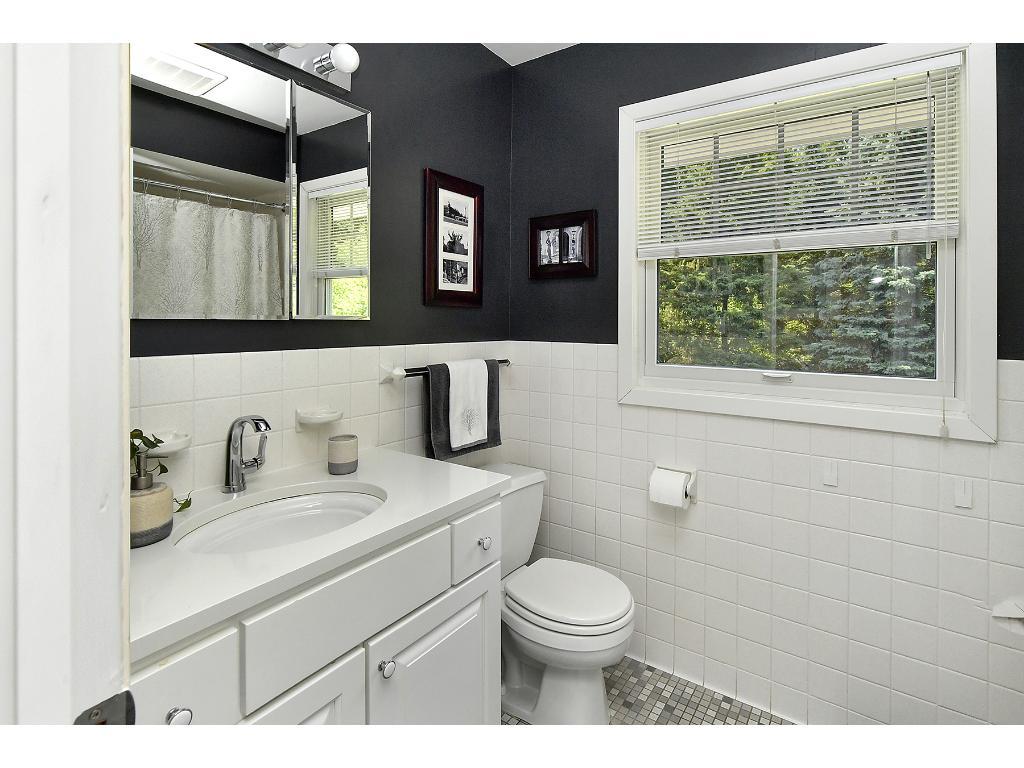 4833 Sparrow Road Minnetonka, MN 55345 - Photo 20 of 23 Gallery Image 20