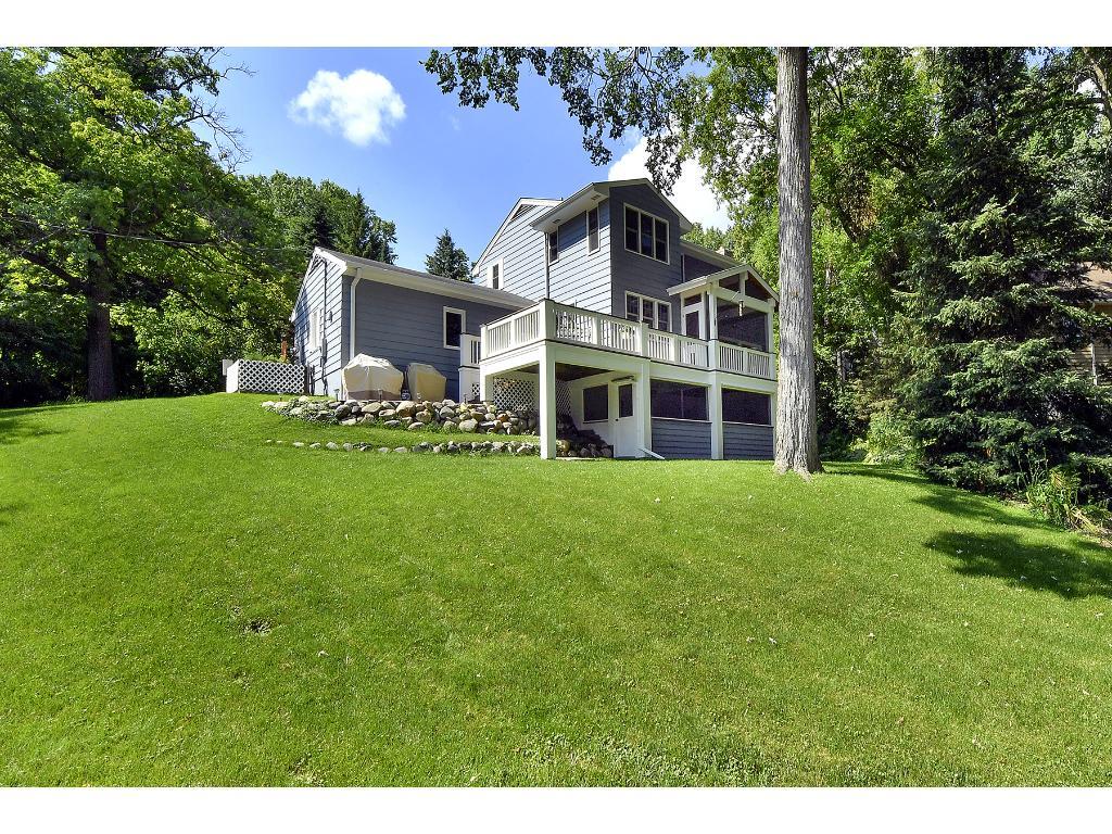 4833 Sparrow Road Minnetonka, MN 55345 - Photo 2 of 23 Gallery Image 2