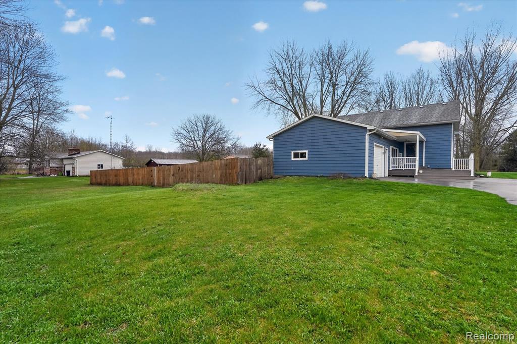 13508 Center Road Clio, MI 48420 - Photo 3 of 38