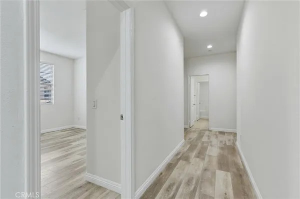 $3,600 | 220 West Via Rua Flores, Ontario, CA 91762