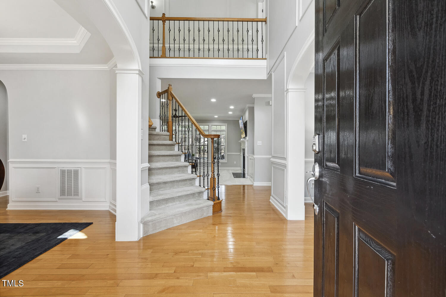 8215 Cushing Street Raleigh, NC 27613 - Photo 5 of 69 008