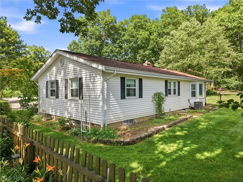 8564 Squires Lane Northeast Warren, OH 44484 - Photo 37 of 38