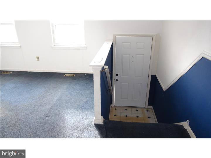 3705 Morrell Avenue Philadelphia, PA 19114 - Photo 4 of 16 Foyer