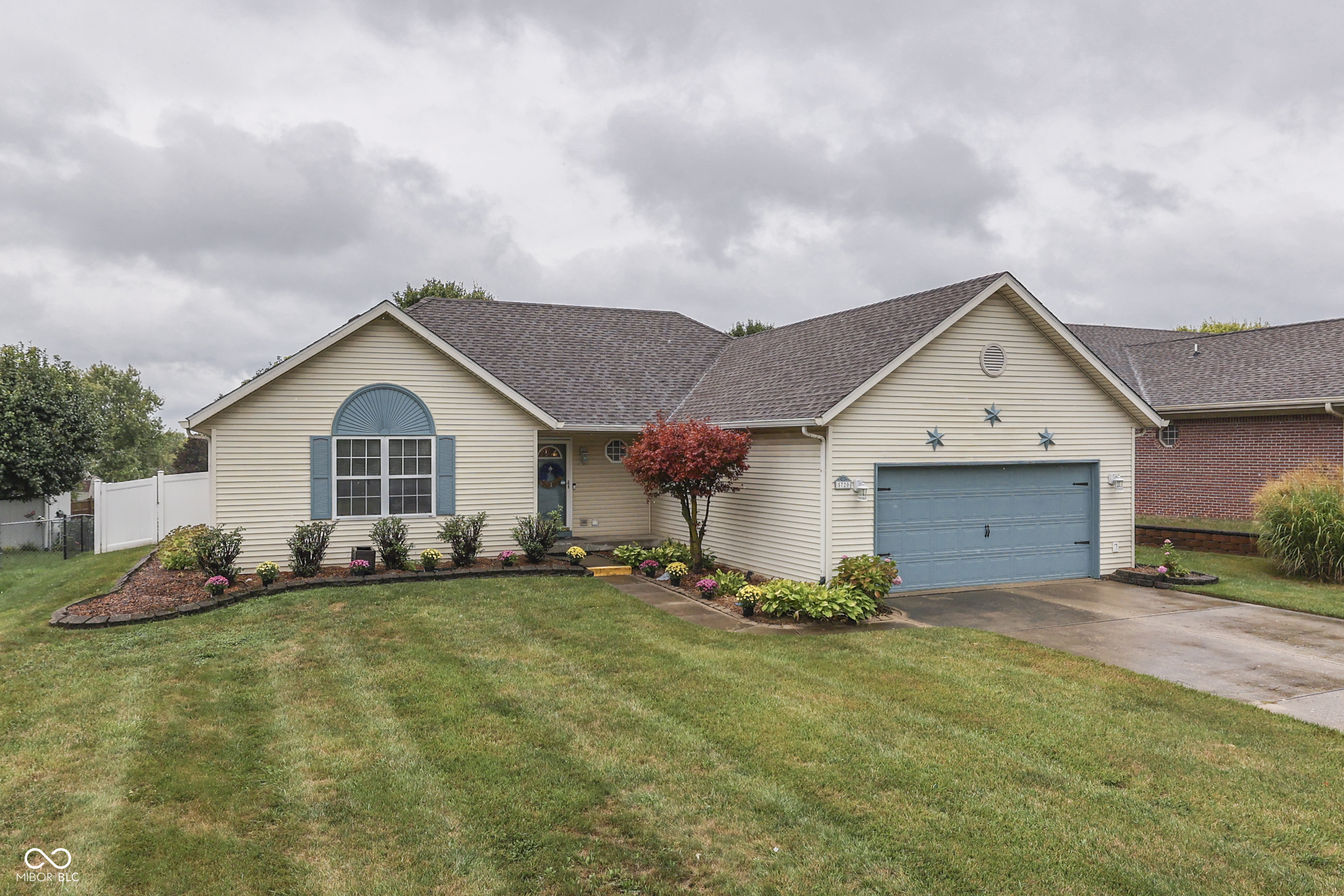 5720 Gray Road Indianapolis, IN 46237 - Photo 5 of 39 Gallery Image 5