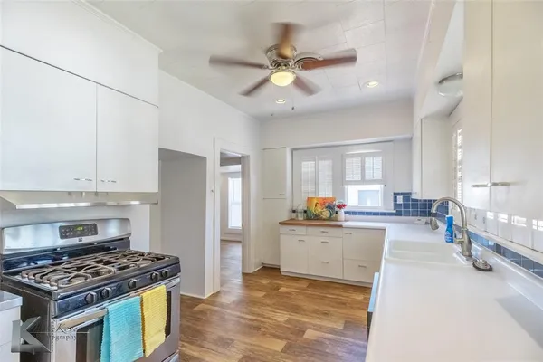 $279,900 | 48 North Central Avenue, Hamlin, TX 79520