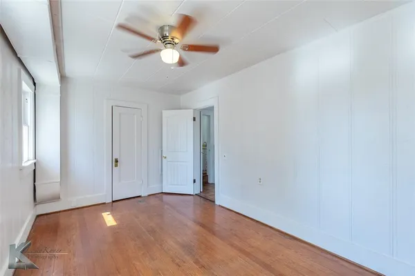 $279,900 | 48 North Central Avenue, Hamlin, TX 79520