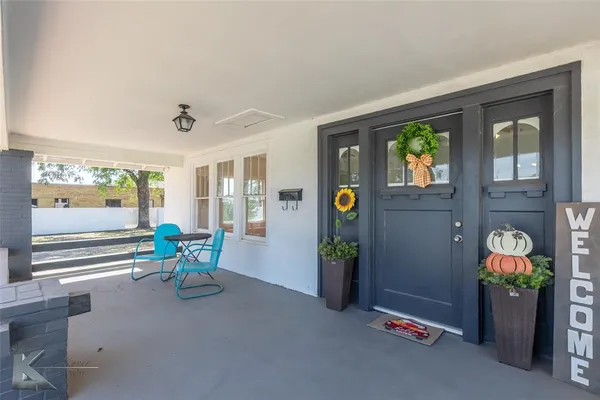 $269,900 | 48 North Central Avenue, Hamlin, TX 79520