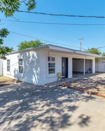 $269,900 | 48 North Central Avenue, Hamlin, TX 79520