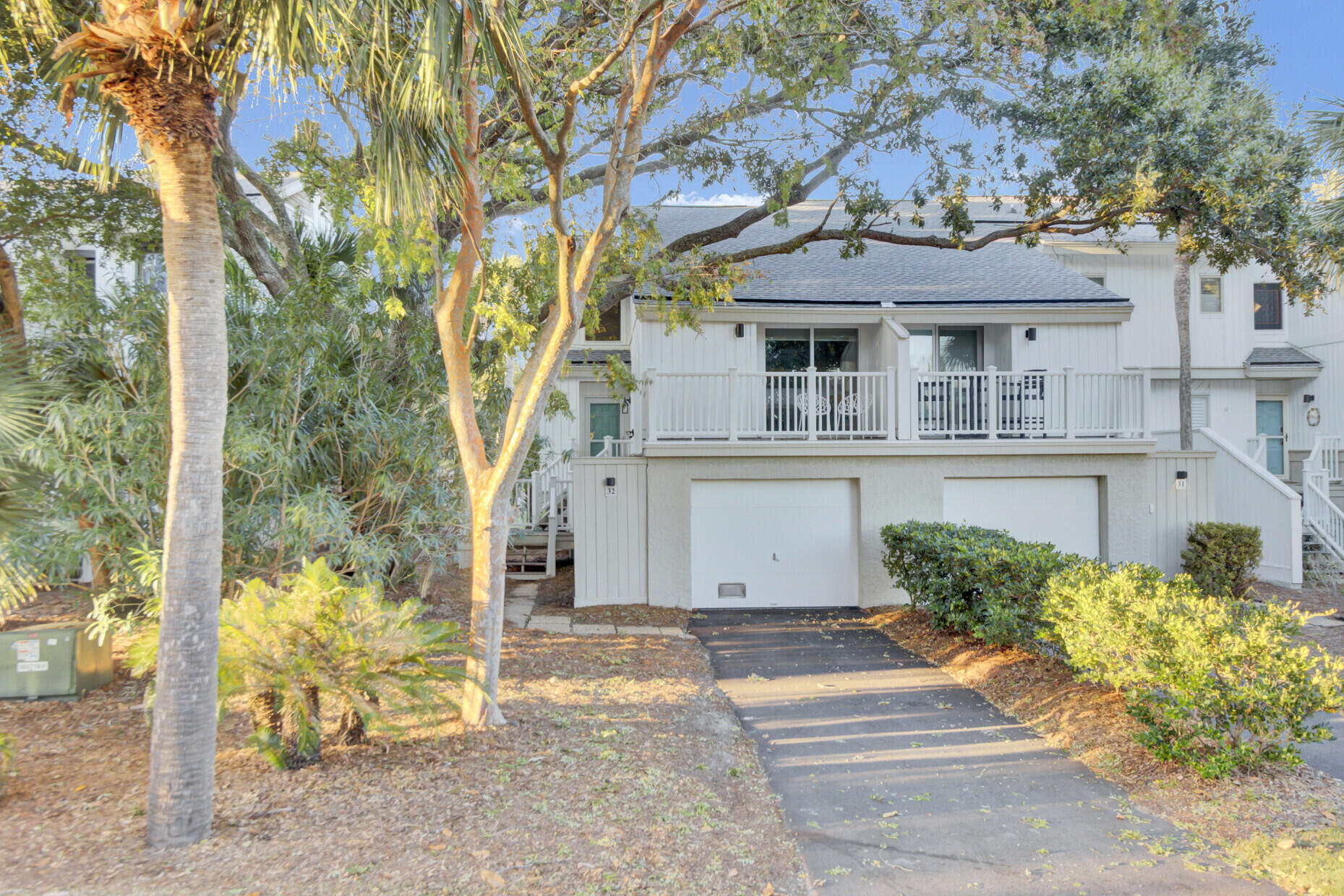 32 Back Court Isle of Palms, SC 29451 - Photo 3 of 49 03_3_mls