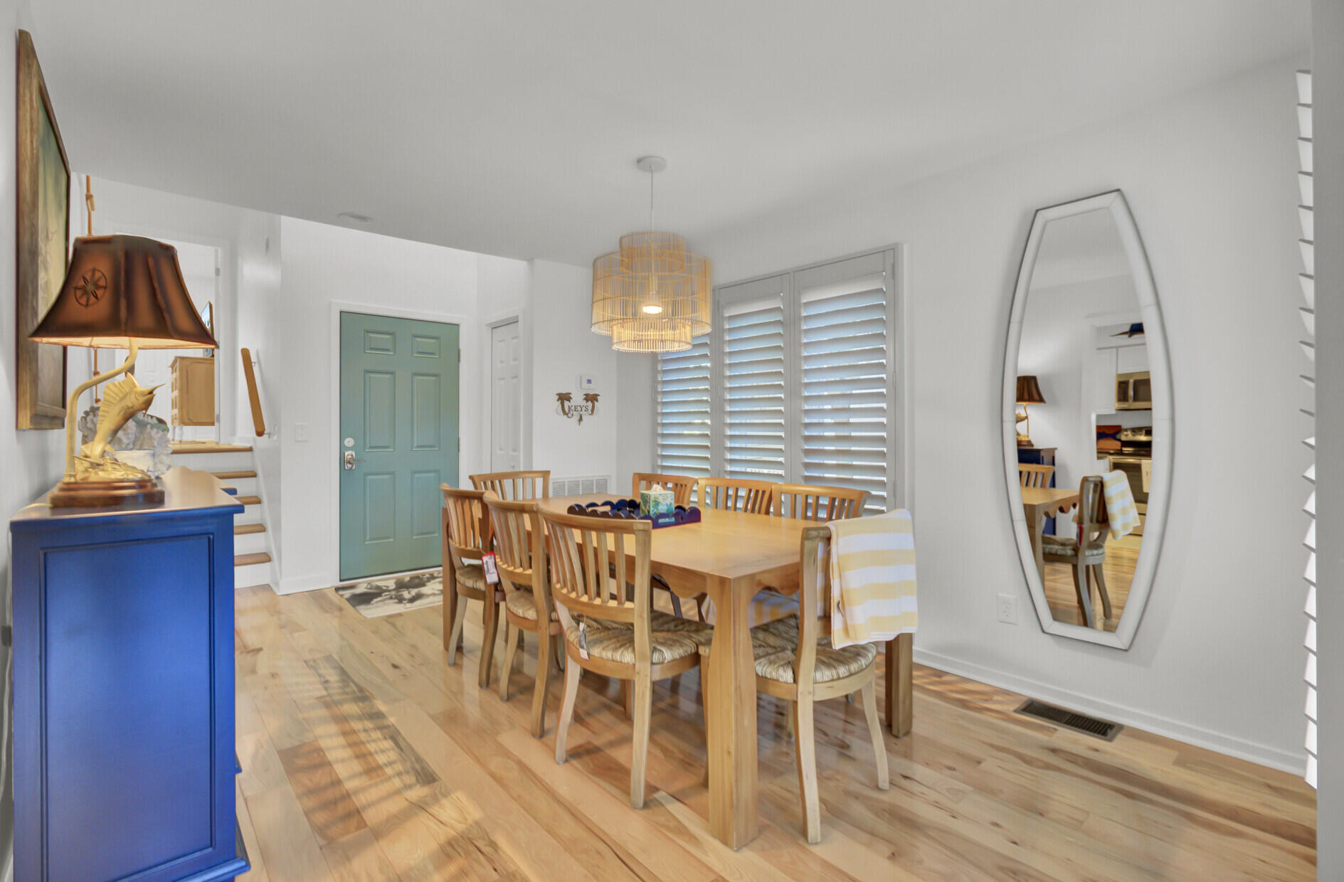 32 Back Court Isle of Palms, SC 29451 - Photo 9 of 49 09_9_mls