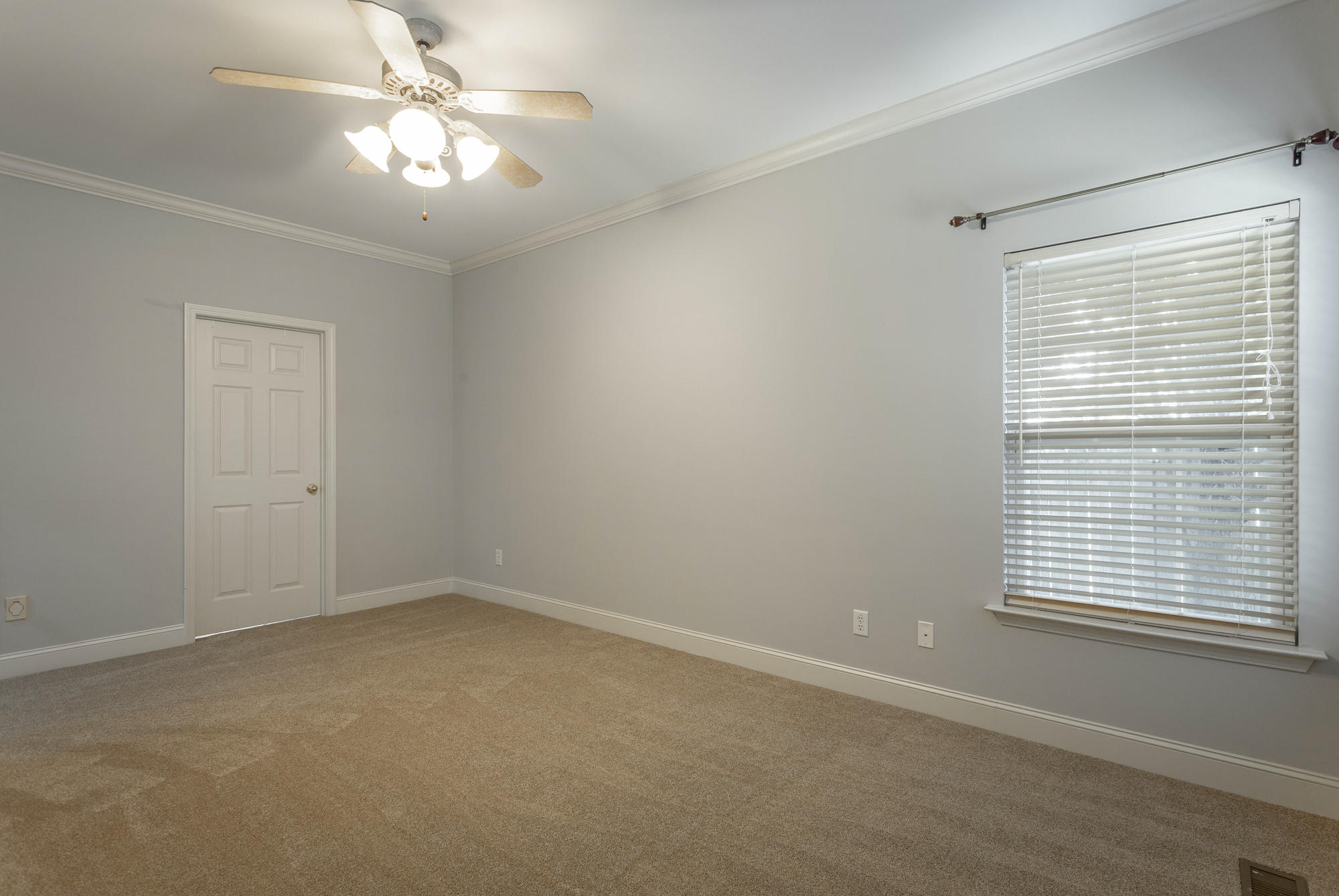 8471 Keystone Circle Chattanooga, TN 37421 - Photo 7 of 38 8471 Keystone Cir. HD-26