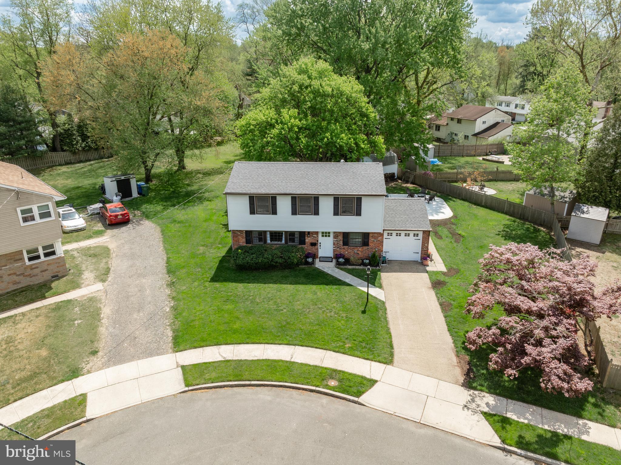 2 Grass Road Cherry Hill, NJ 08034 - Photo 2 of 33 Gallery Image 2