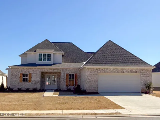 $719,900 | 104 Herons Bay Circle, Madison, MS 39110
