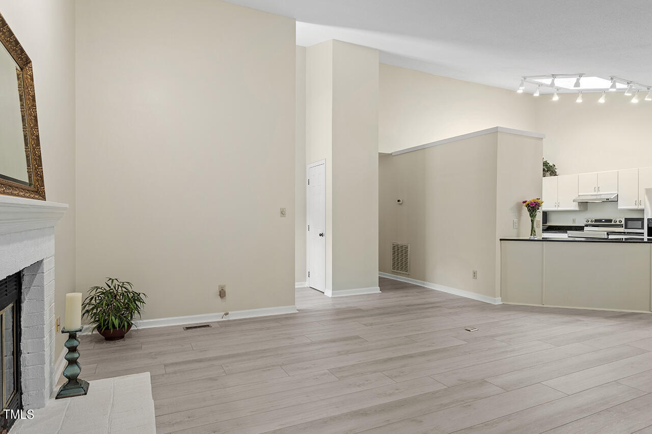 2837 Rue Sans Famille Raleigh, NC 27607 - Photo 14 of 34 Living Area