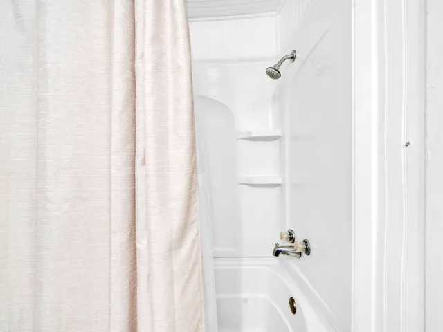 $149,990 | 9028 Larker Woods Drive, Navarre, FL 32566