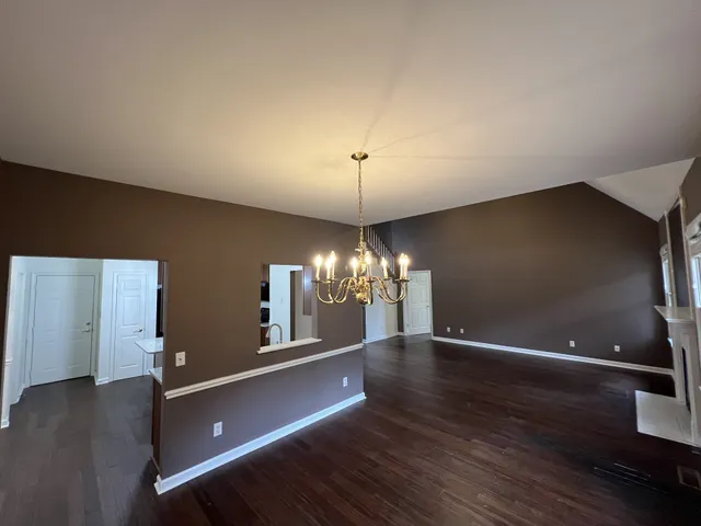 $485,000 | 501 South Lakeridge Place, Nashville, TN 37214