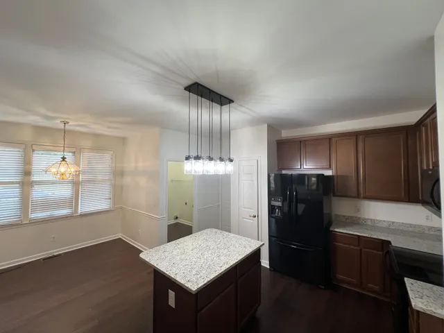 $485,000 | 501 South Lakeridge Place, Nashville, TN 37214