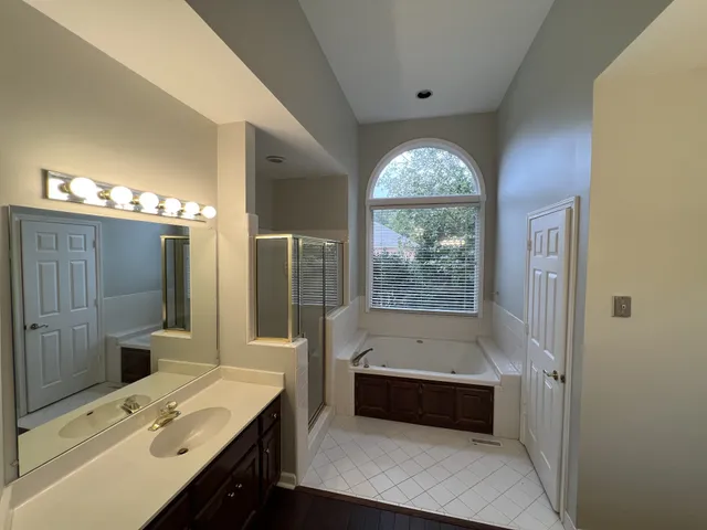 $485,000 | 501 South Lakeridge Place, Nashville, TN 37214